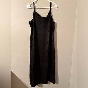 Never Worn Midi Fitted Silk Black Dress